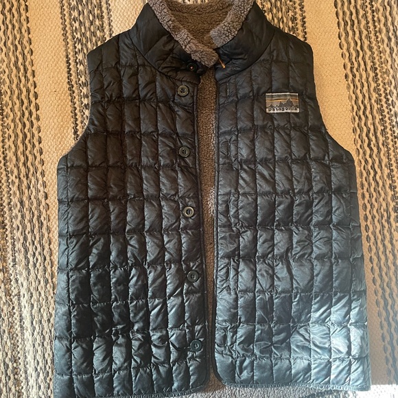 Patagonia reversible vest - Picture 2 of 5